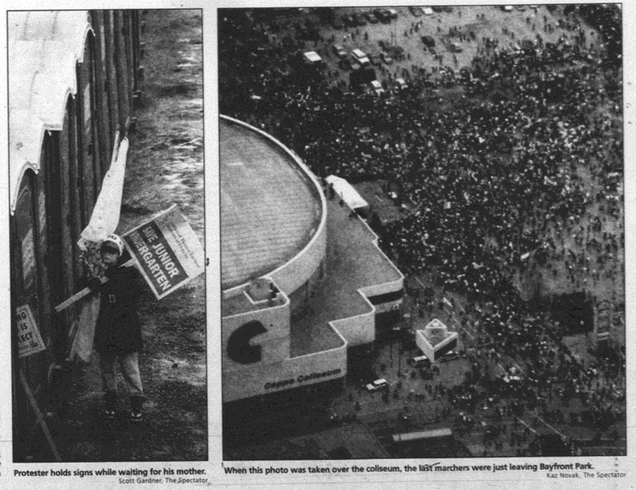 Days of Action demonstrators start to arrive at Copps Coliseum, February 26, 1996. Courtesy of The Hamilton Spectator Collection, Local History & Archives Department, Hamilton Public Library.